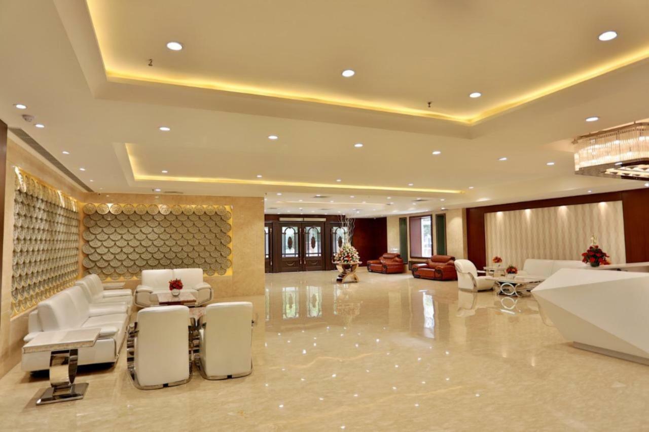 Royal Imperio Hotel Faridábád Kültér fotó