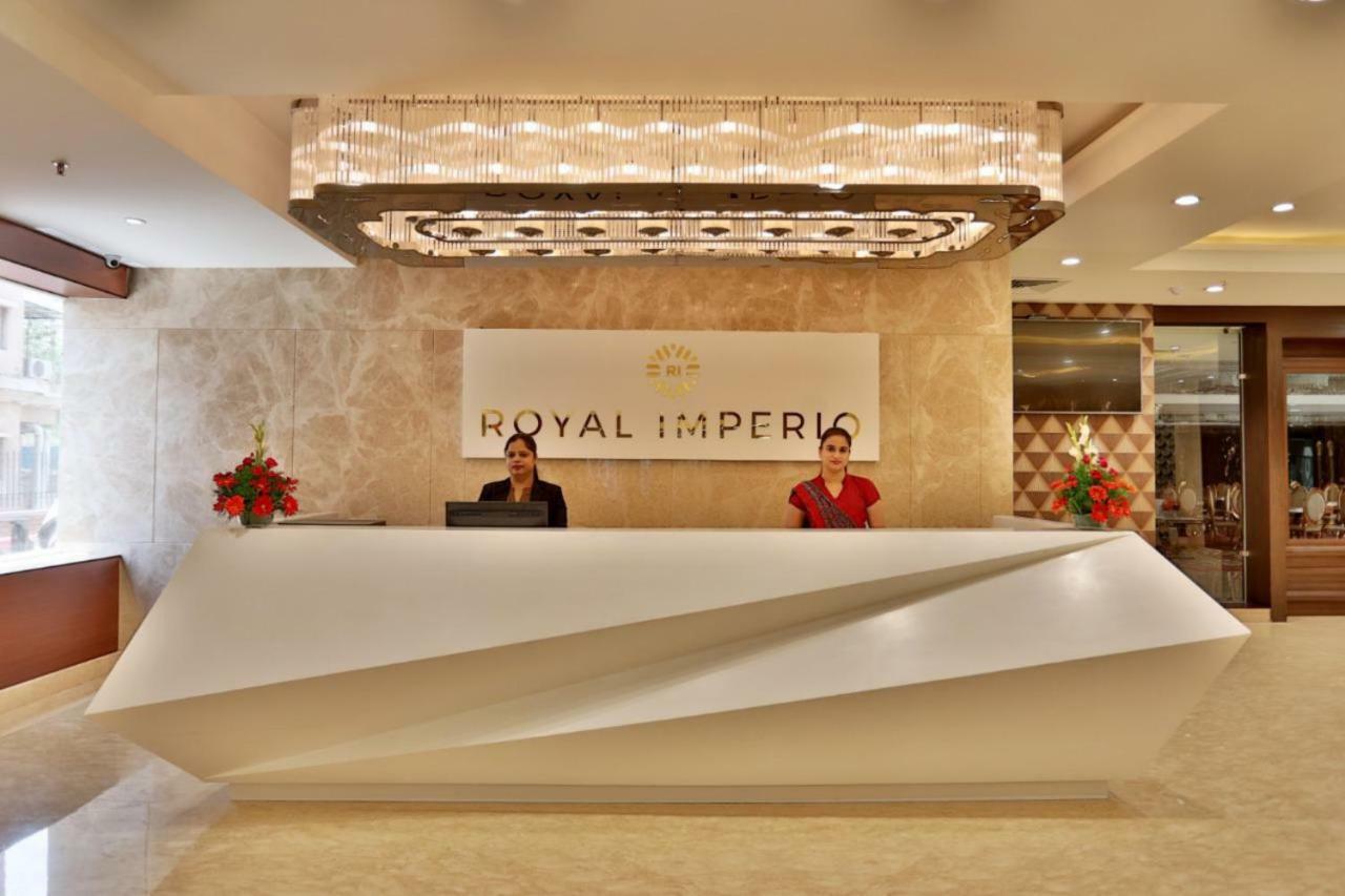 Royal Imperio Hotel Faridábád Kültér fotó