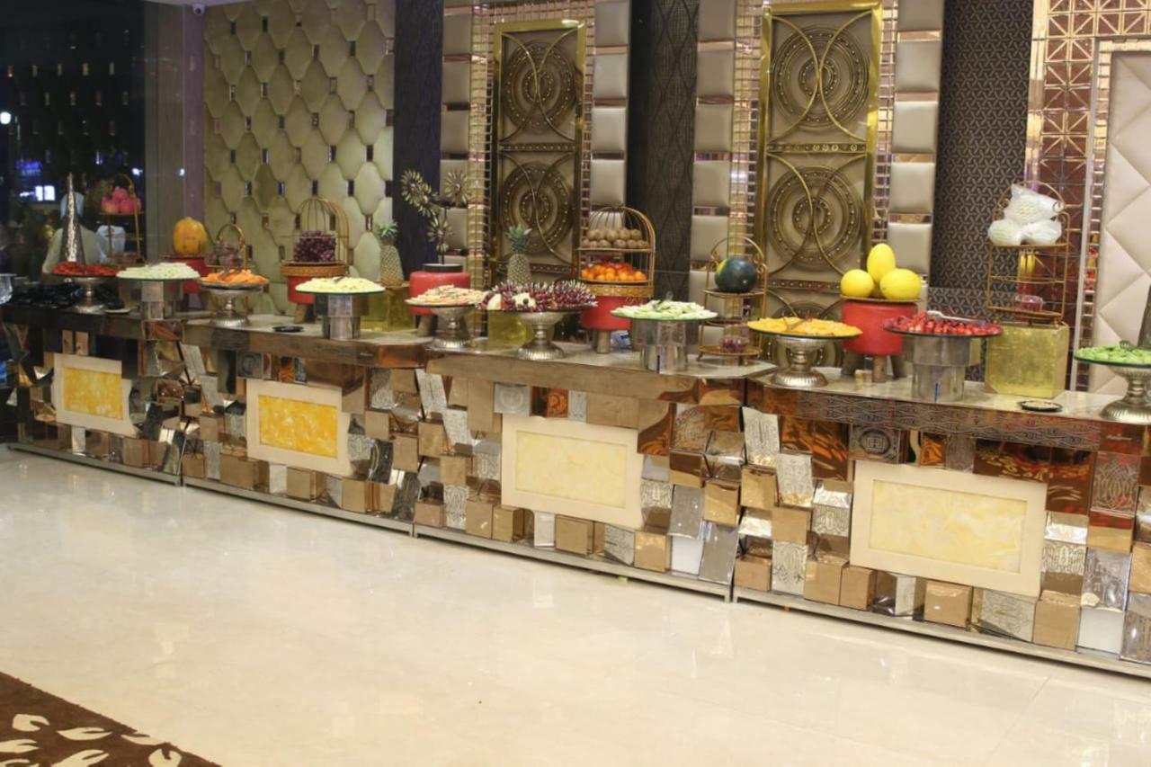 Royal Imperio Hotel Faridábád Kültér fotó