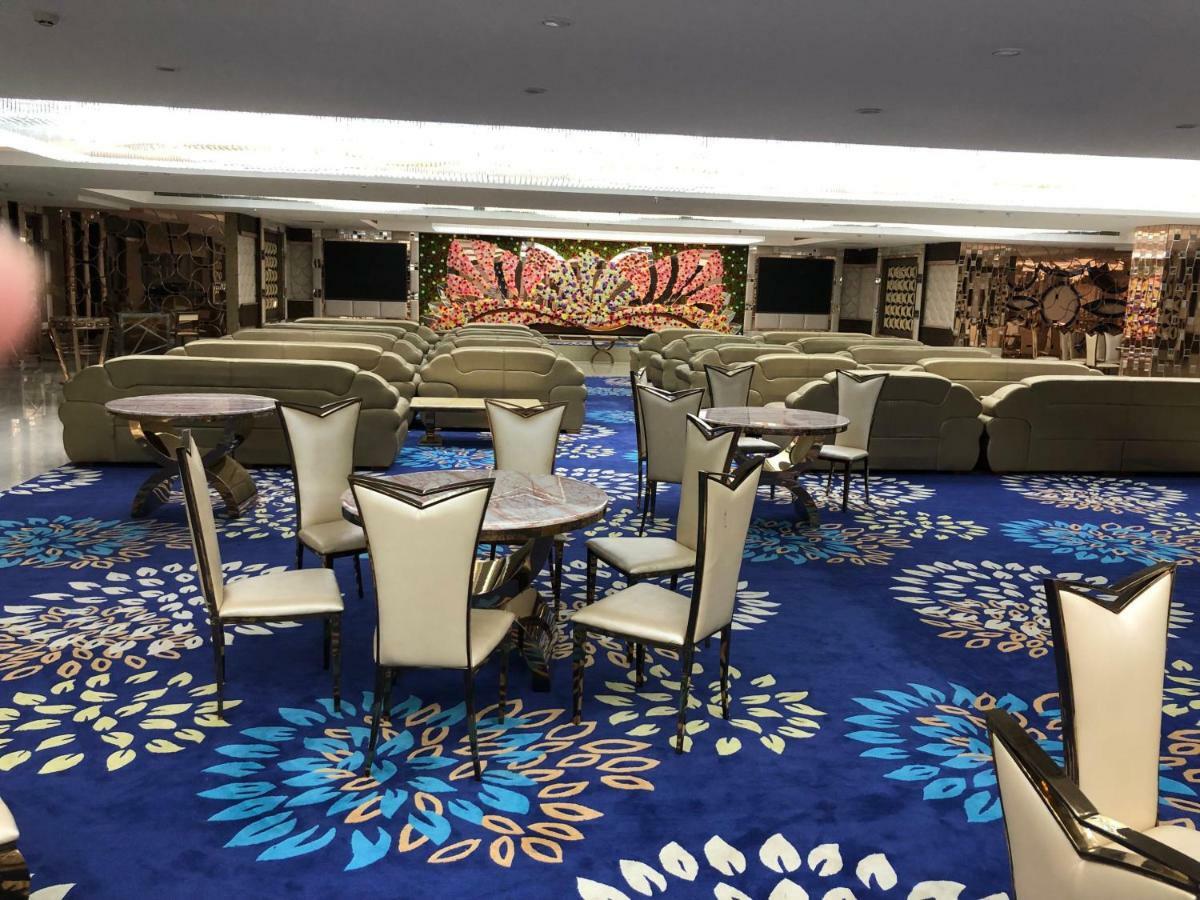 Royal Imperio Hotel Faridábád Kültér fotó